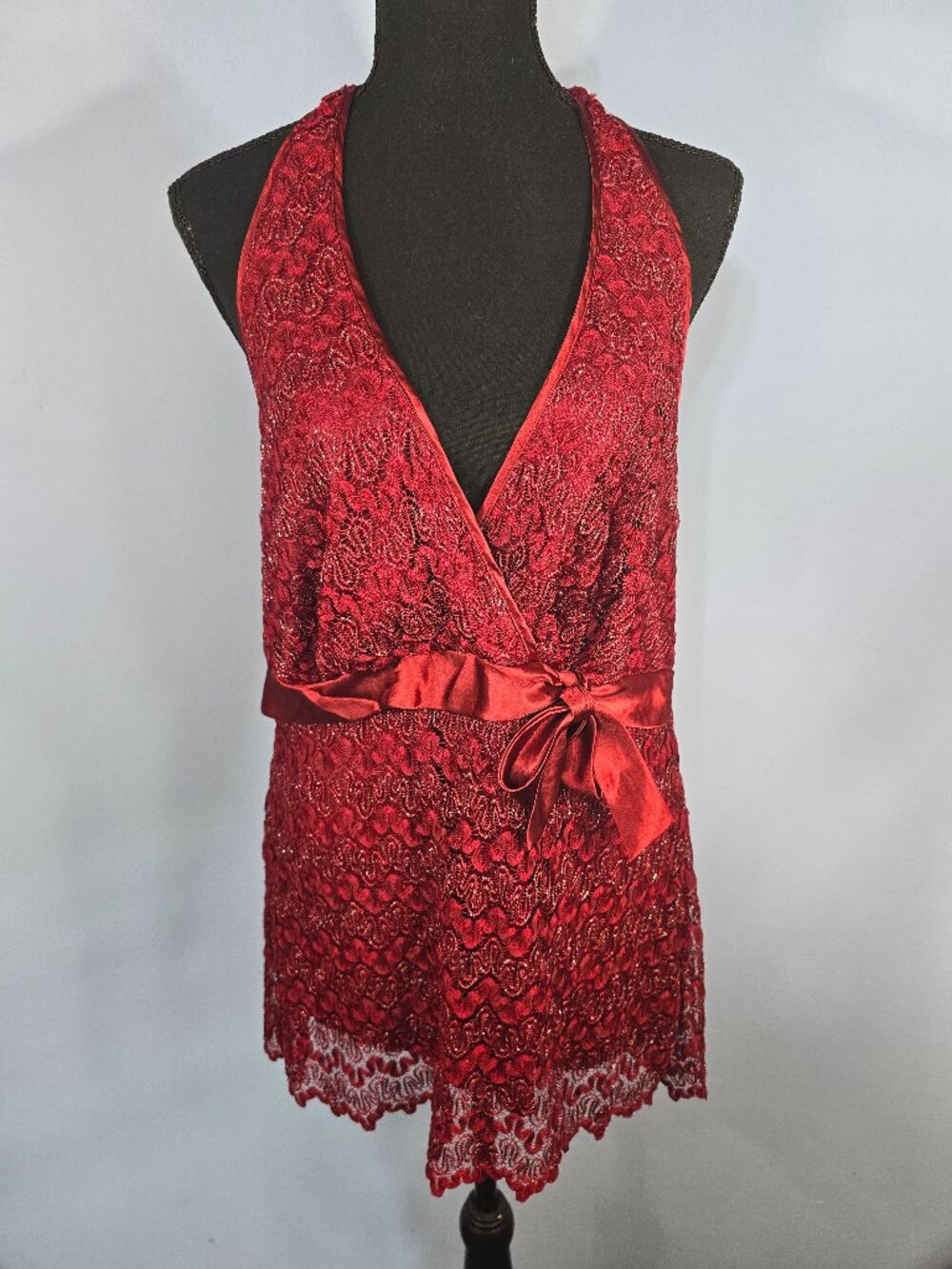 Studio 1940 Lacey Satin Halter Top Size 18 Expandable Band for Back (QQ-22)